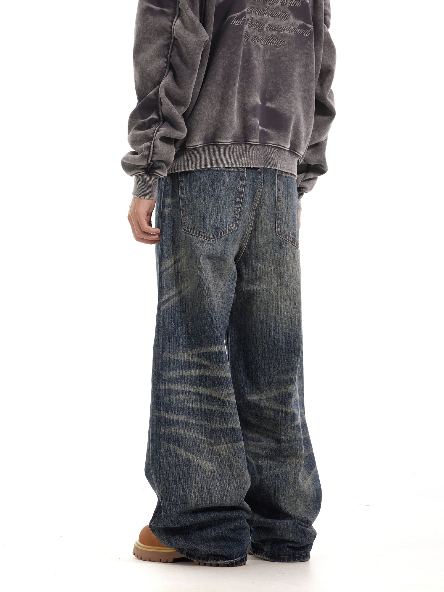 BTSG Wash Cat Whisker Loose Straight Jeans