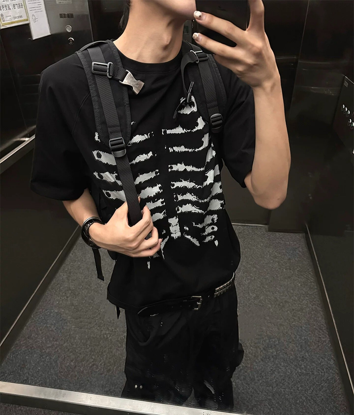 RELABEL Bone Print Made Old Loose Tee