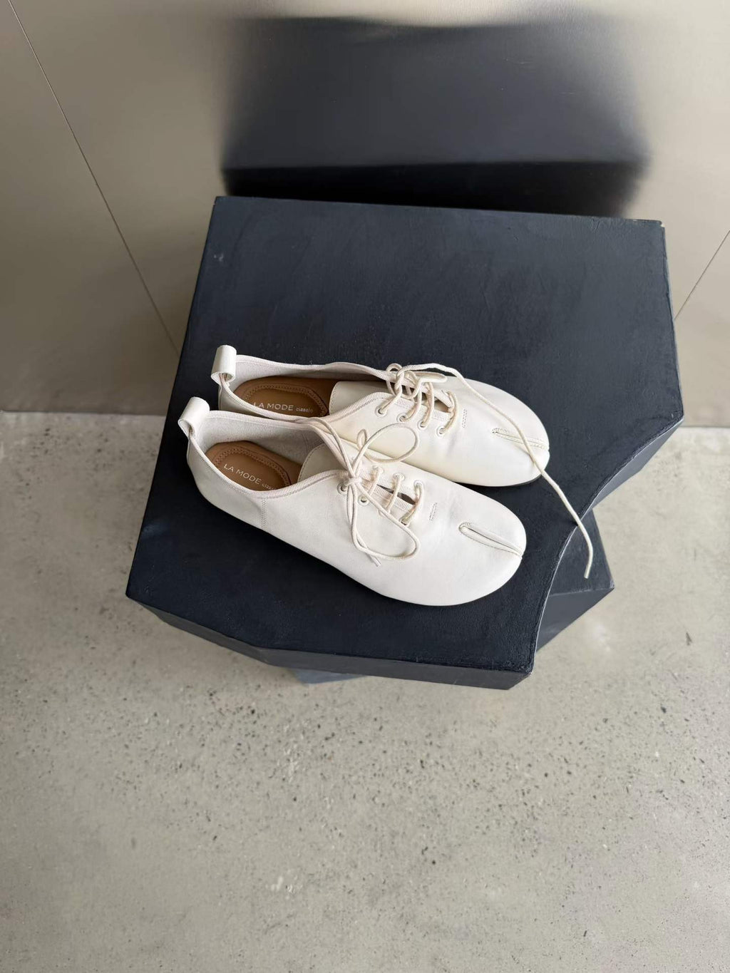 La mode  Luna Tabi Lace-up Shoes