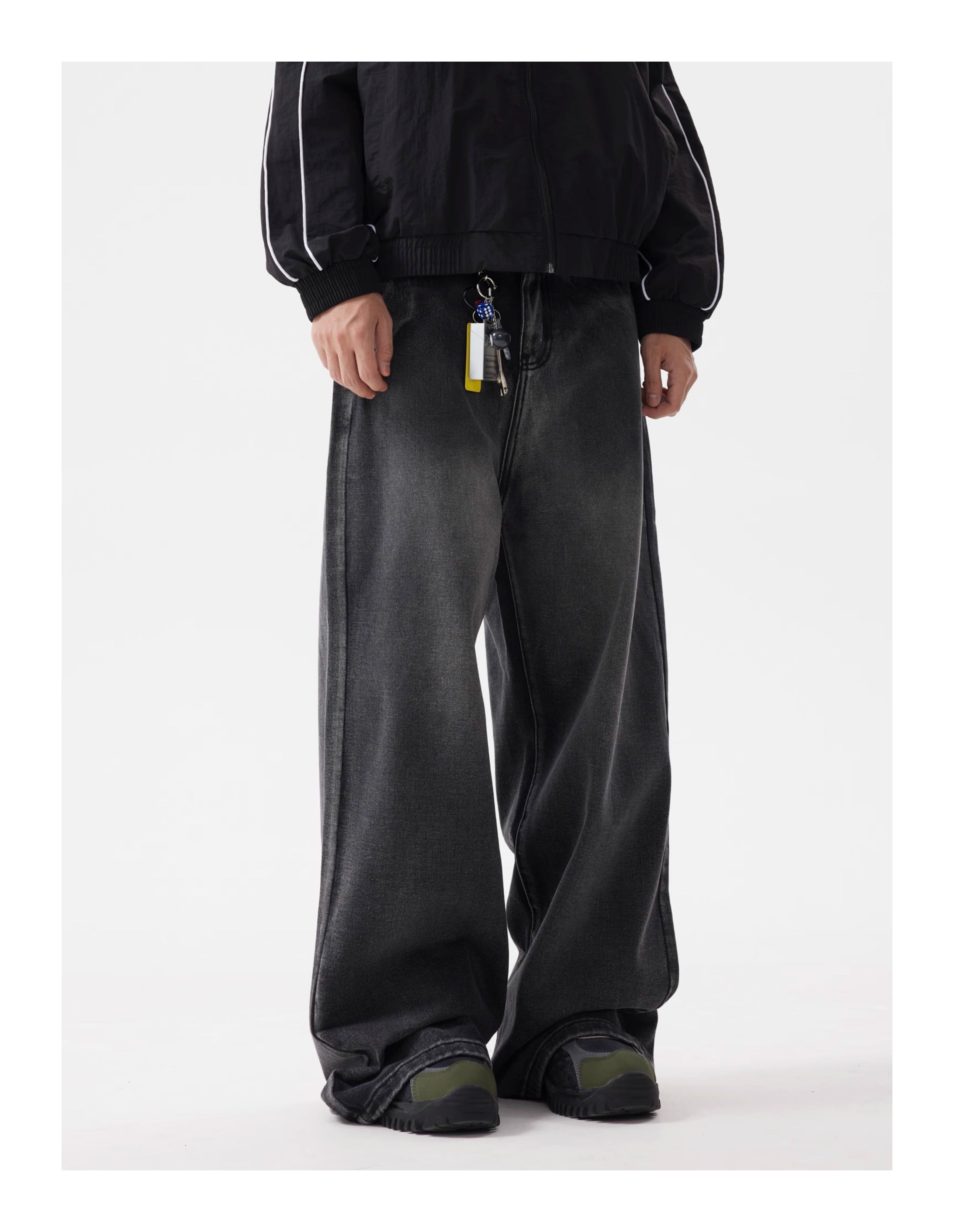 BTSG Wash Distressed Patchwork Smoky Wide Jeans