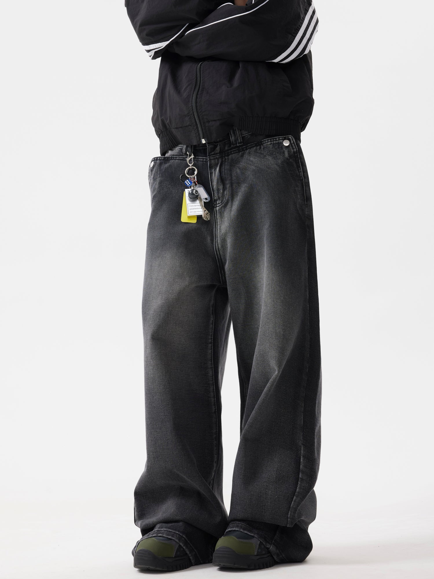 BTSG Wash Distressed Patchwork Smoky Wide Jeans