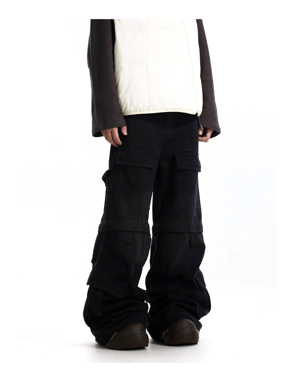 BTSG Cargo distressed bootcut pants