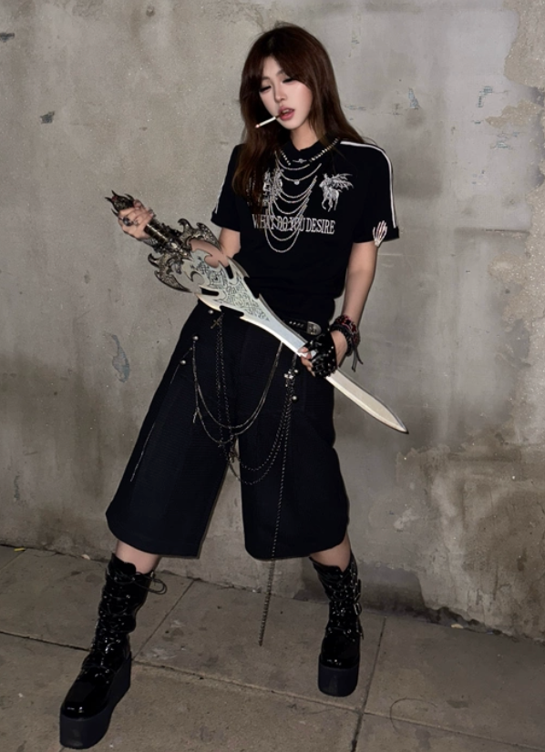 TZ Killer Removable Necklace Cropped Shorts