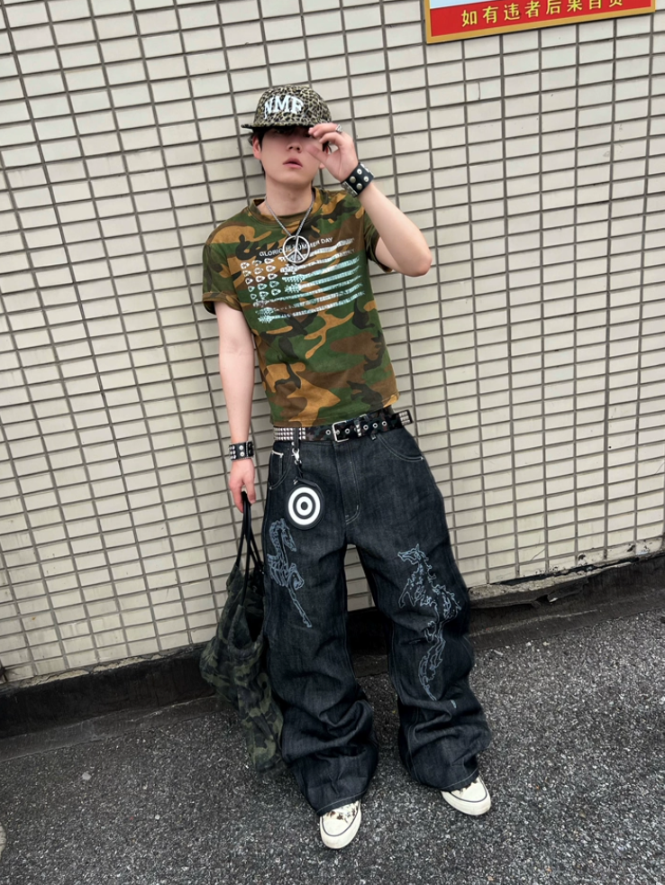 ANTIDOTE Camouflage Guitar Print Crew Neck Tee