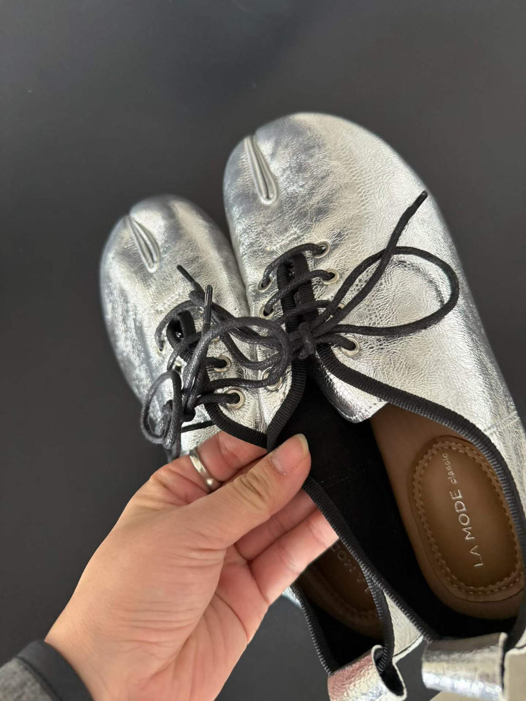 La mode  Luna Tabi Lace-up Shoes