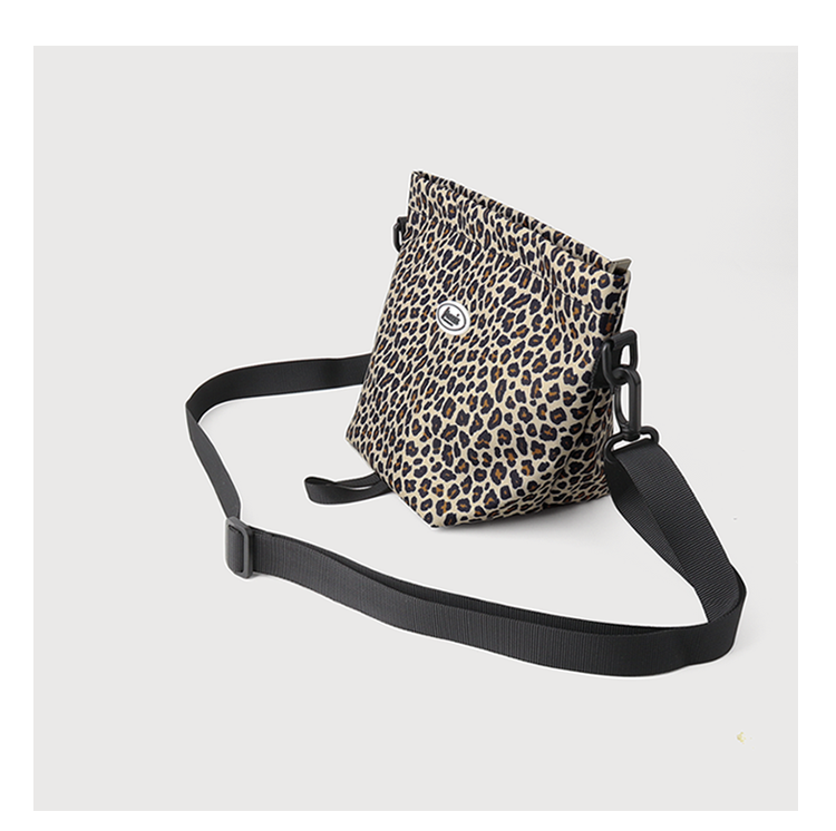 FREEIN leopard print crossbody bag