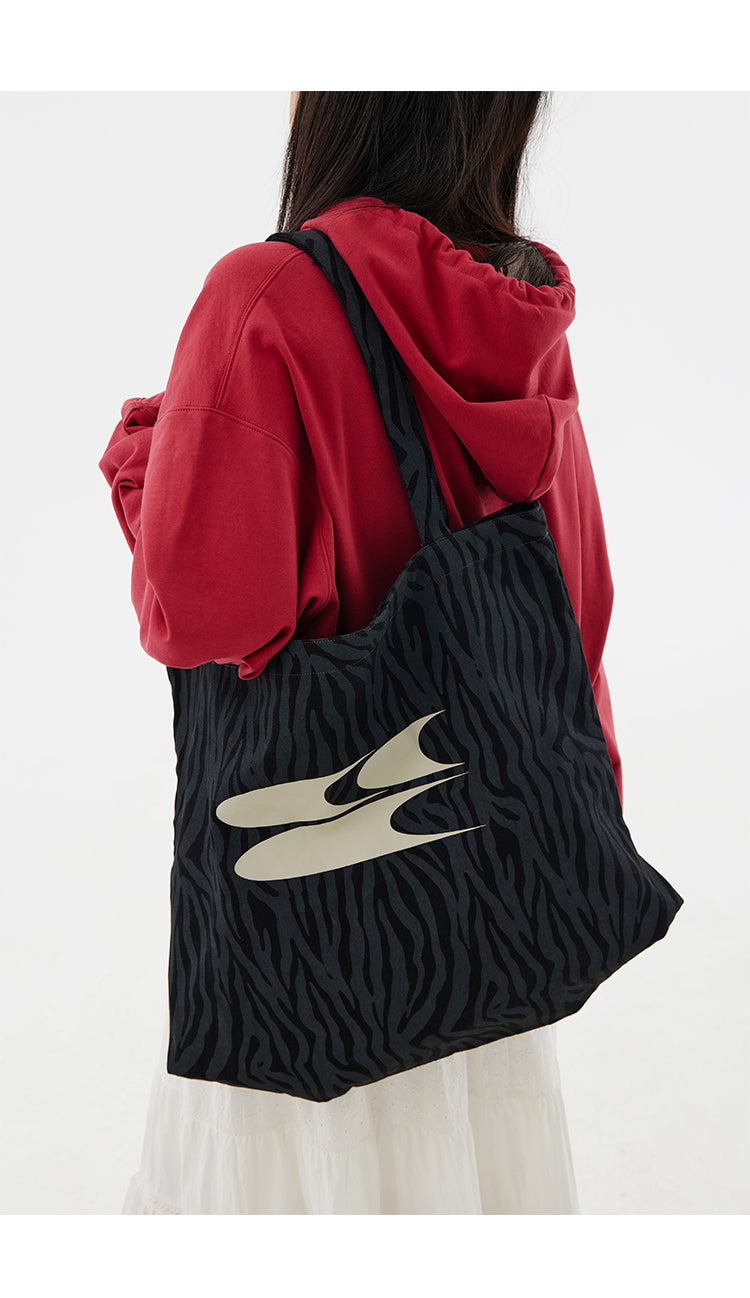 CryingCenter Zoo Tote Bag Crying Center