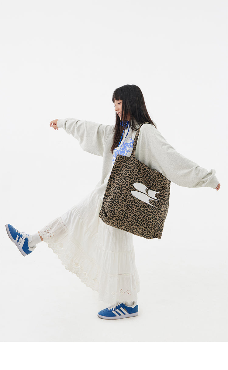 CryingCenter Zoo Tote Bag Crying Center