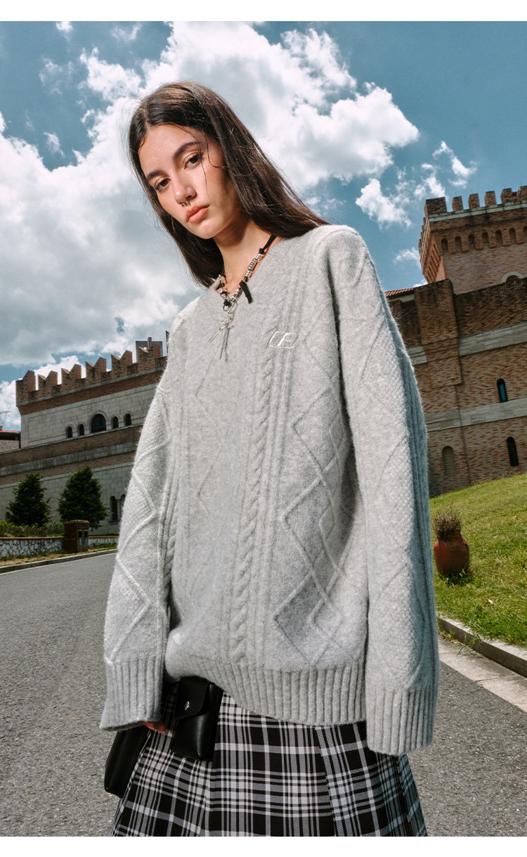FORNINES Lazy Twisted Crew Neck Sweater