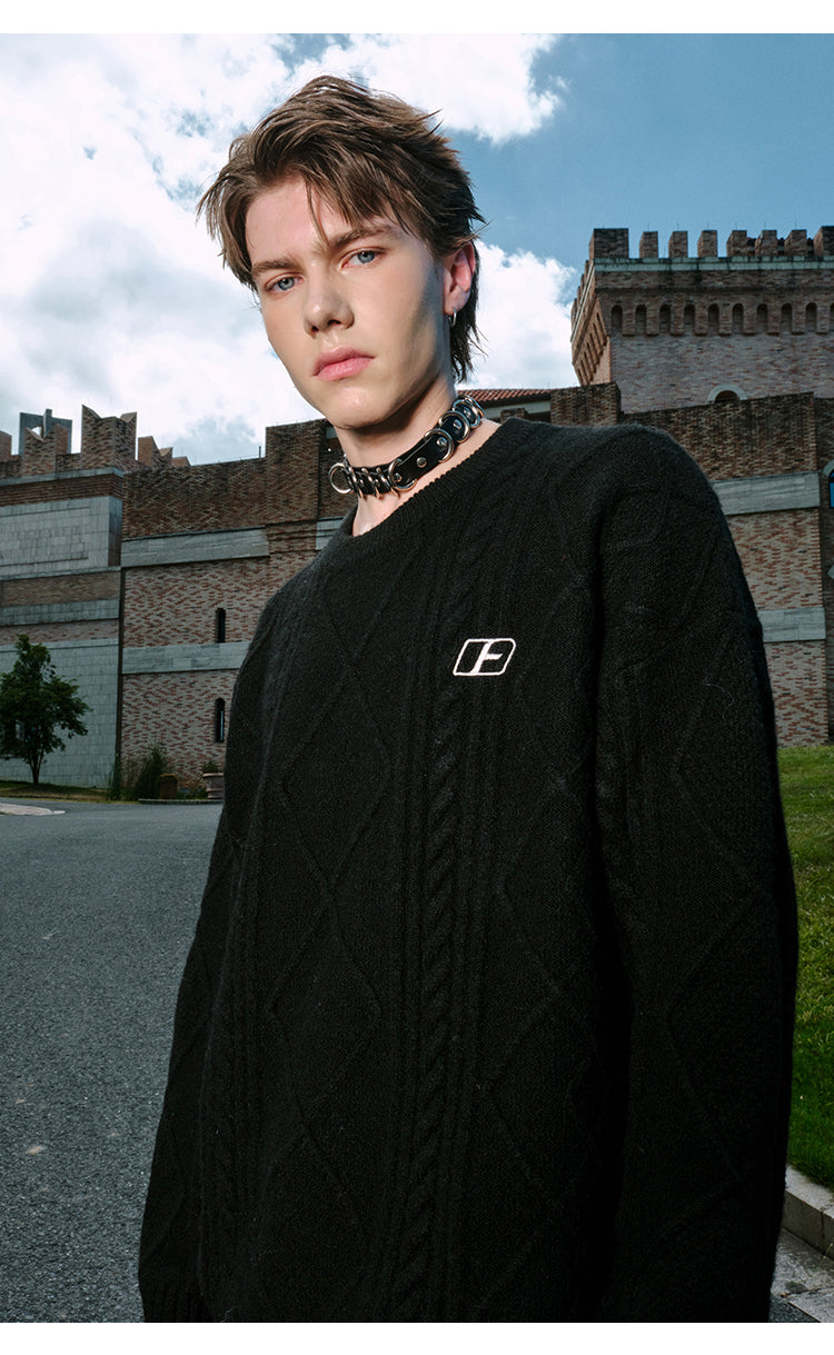 FORNINES Lazy Twisted Crew Neck Sweater