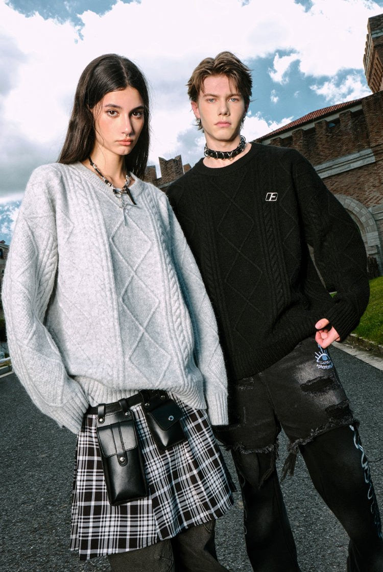 FORNINES Lazy Twisted Crew Neck Sweater