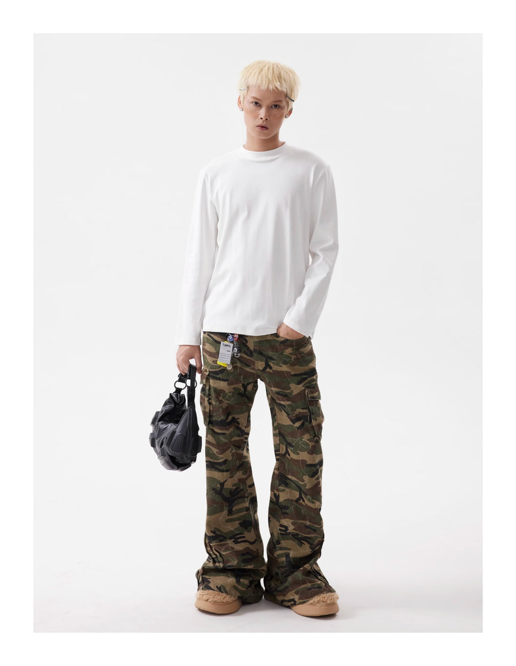 BTSG slim shoulder stretch small neckline long sleeve tee