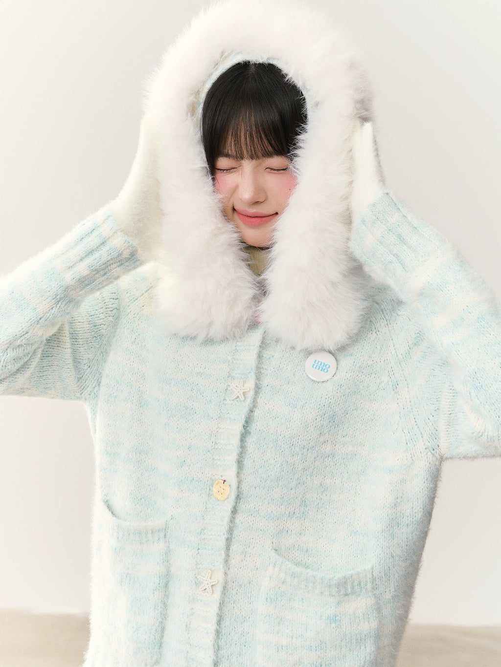 Umoumo Gradual Change Fur Collar Plush Hooded Cardigan
