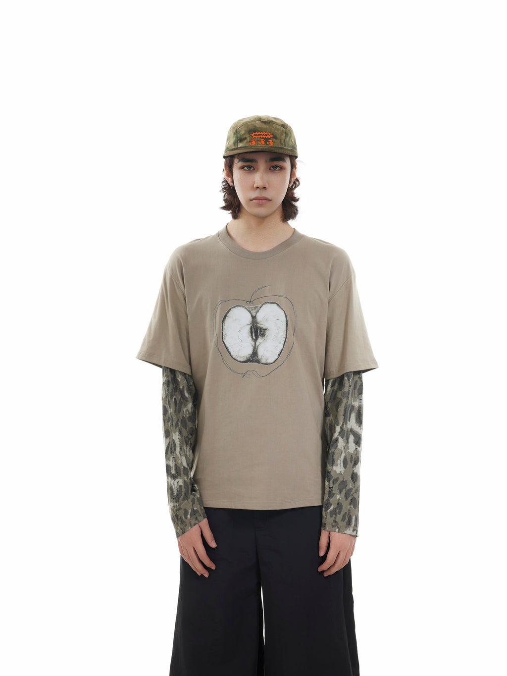BTSG  camouflage splicing destroys fake two-piece long-sleeve Tee