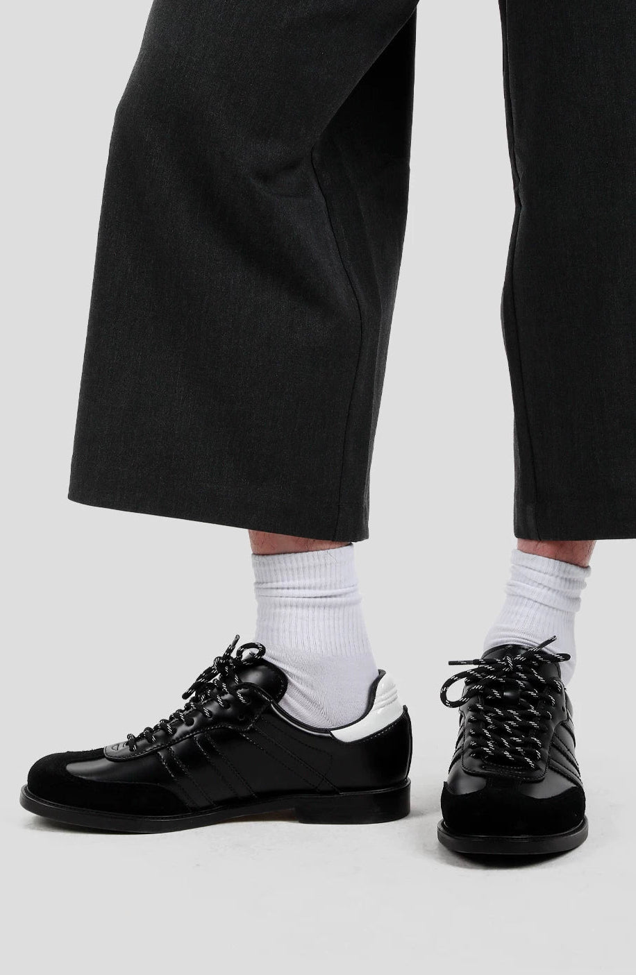 HANQIAORJI Versatile Casual Small Leather Shoes