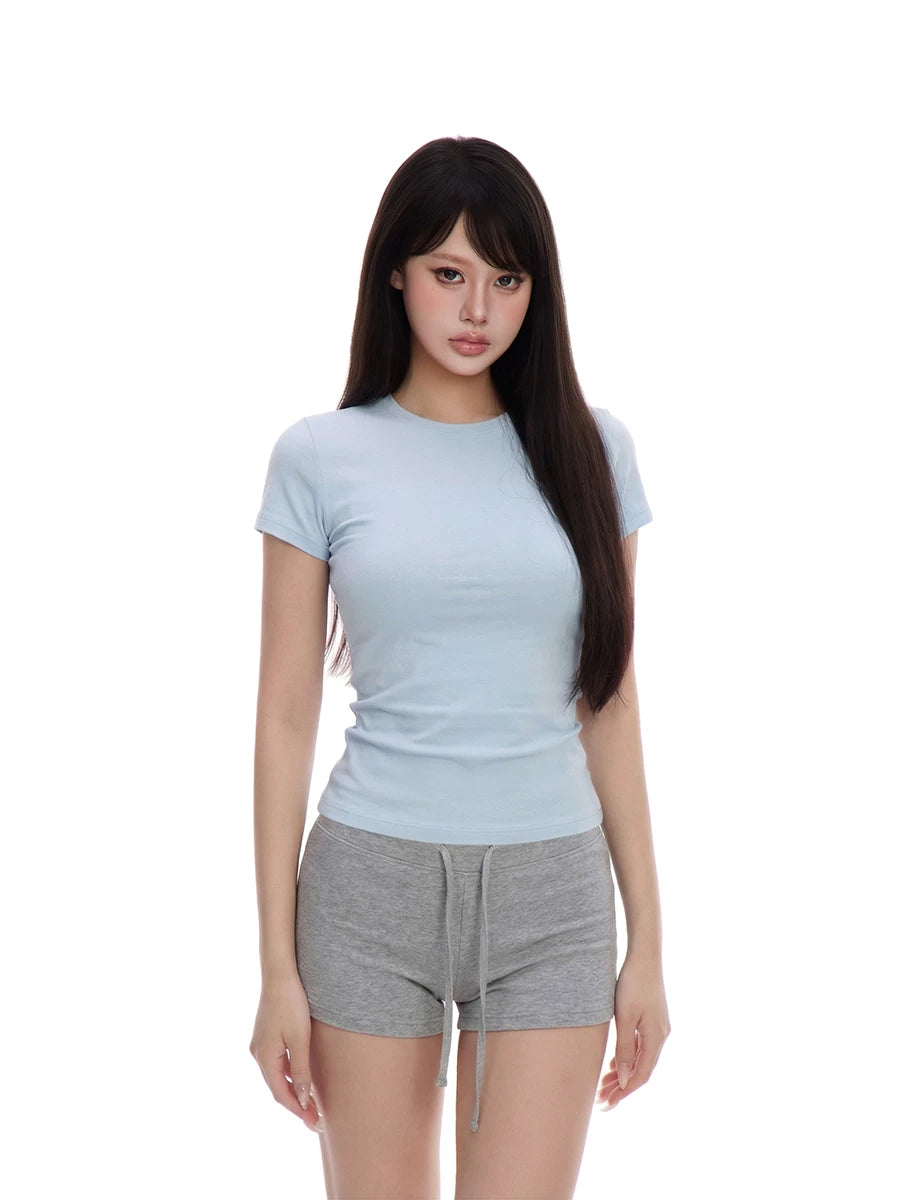 WITHMIN Straight Shoulders Slim and Slim Tee
