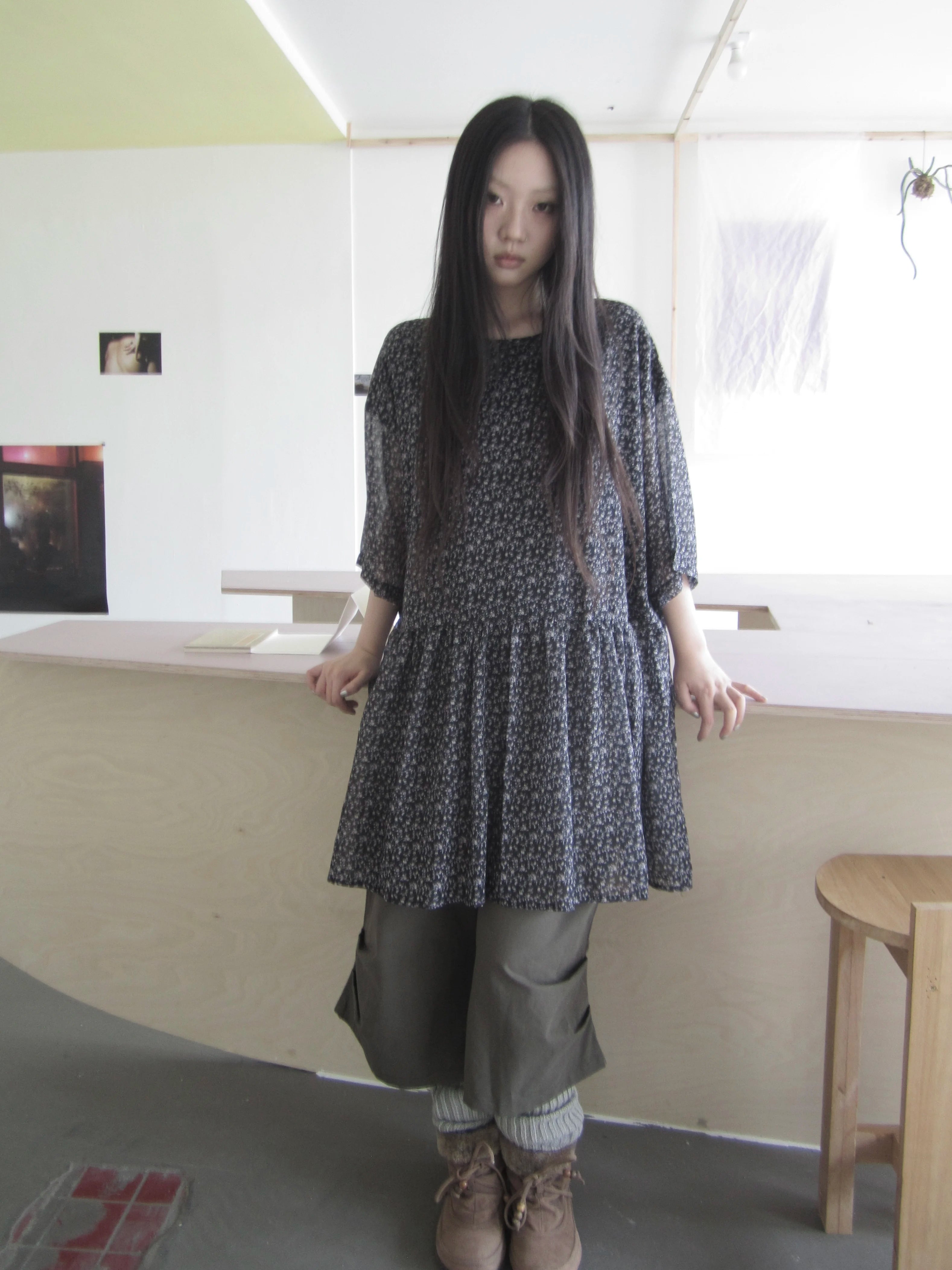 Ang: Project Vintage Floral Round Neck Thin Dress