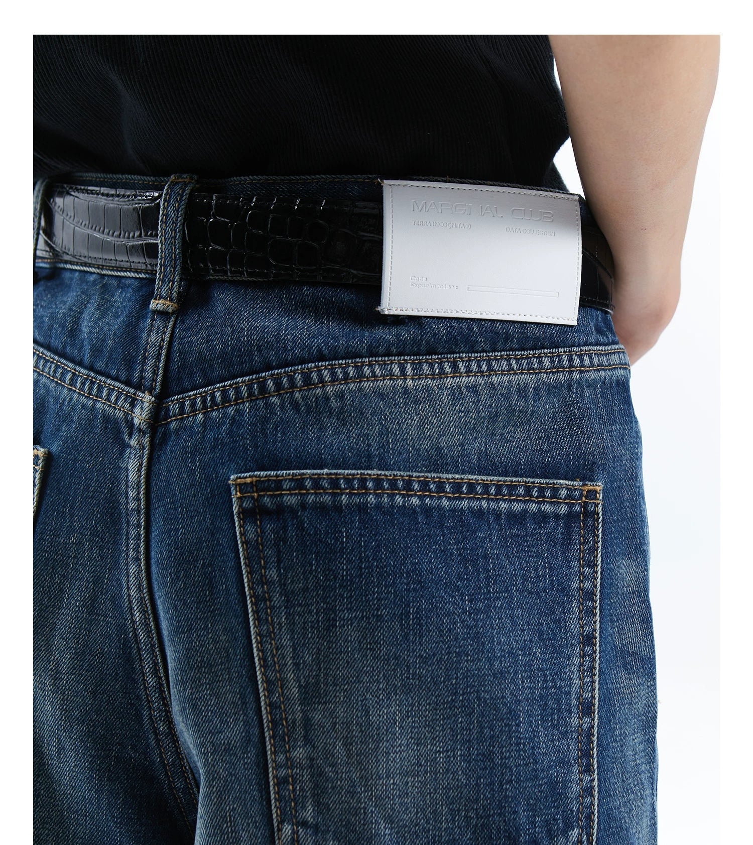 TERRAINCOGNITA Loose and Old Seven-point Denim Shorts