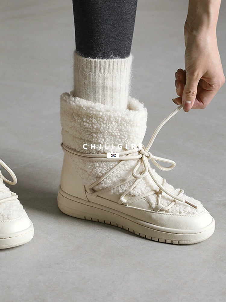 CHILIGIRL Spliced Lace-up Warm Fluffy Mid-tube Cotton Boots
