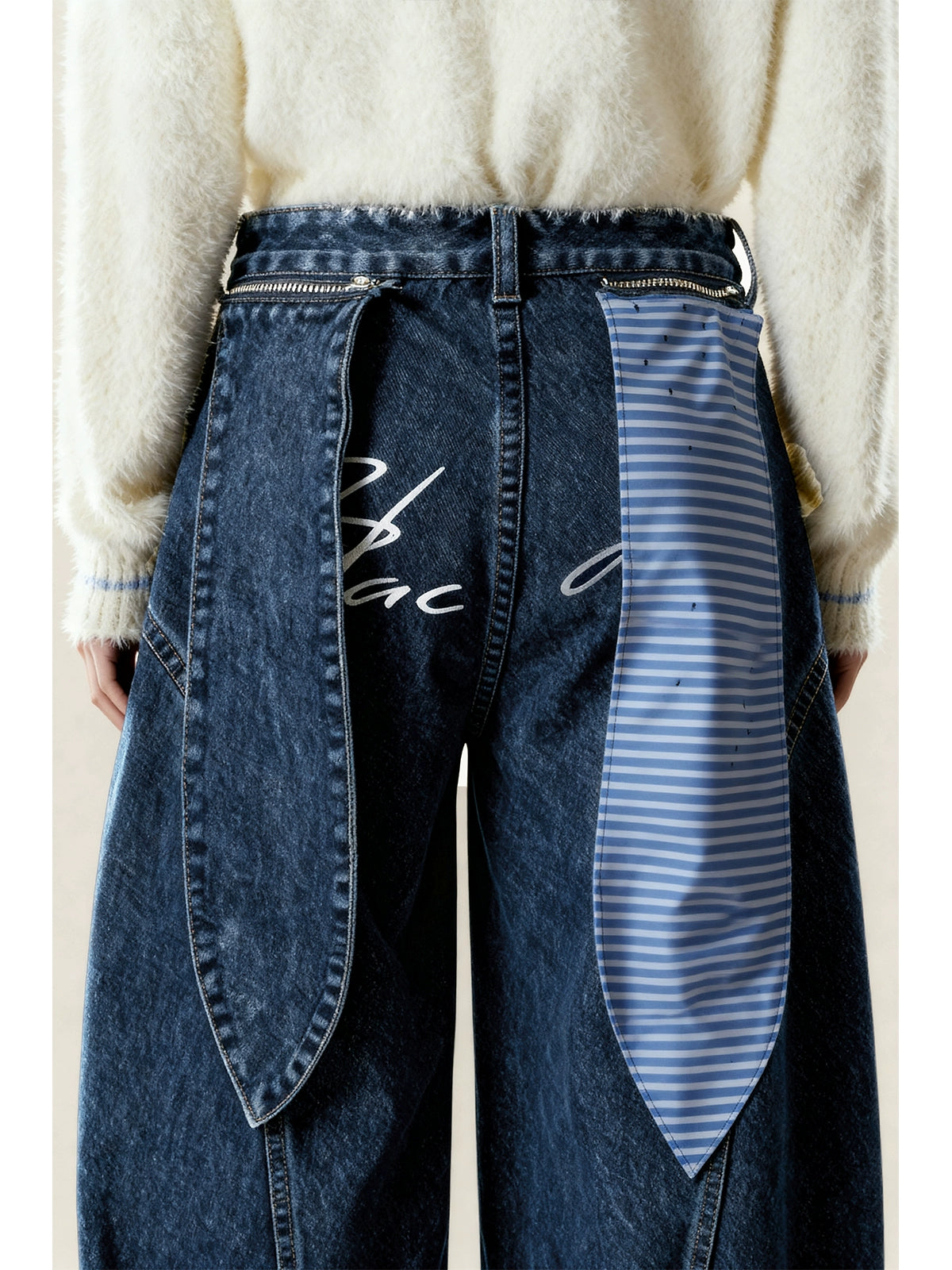 ZRSEE Stereo Star Scimitar Jeans