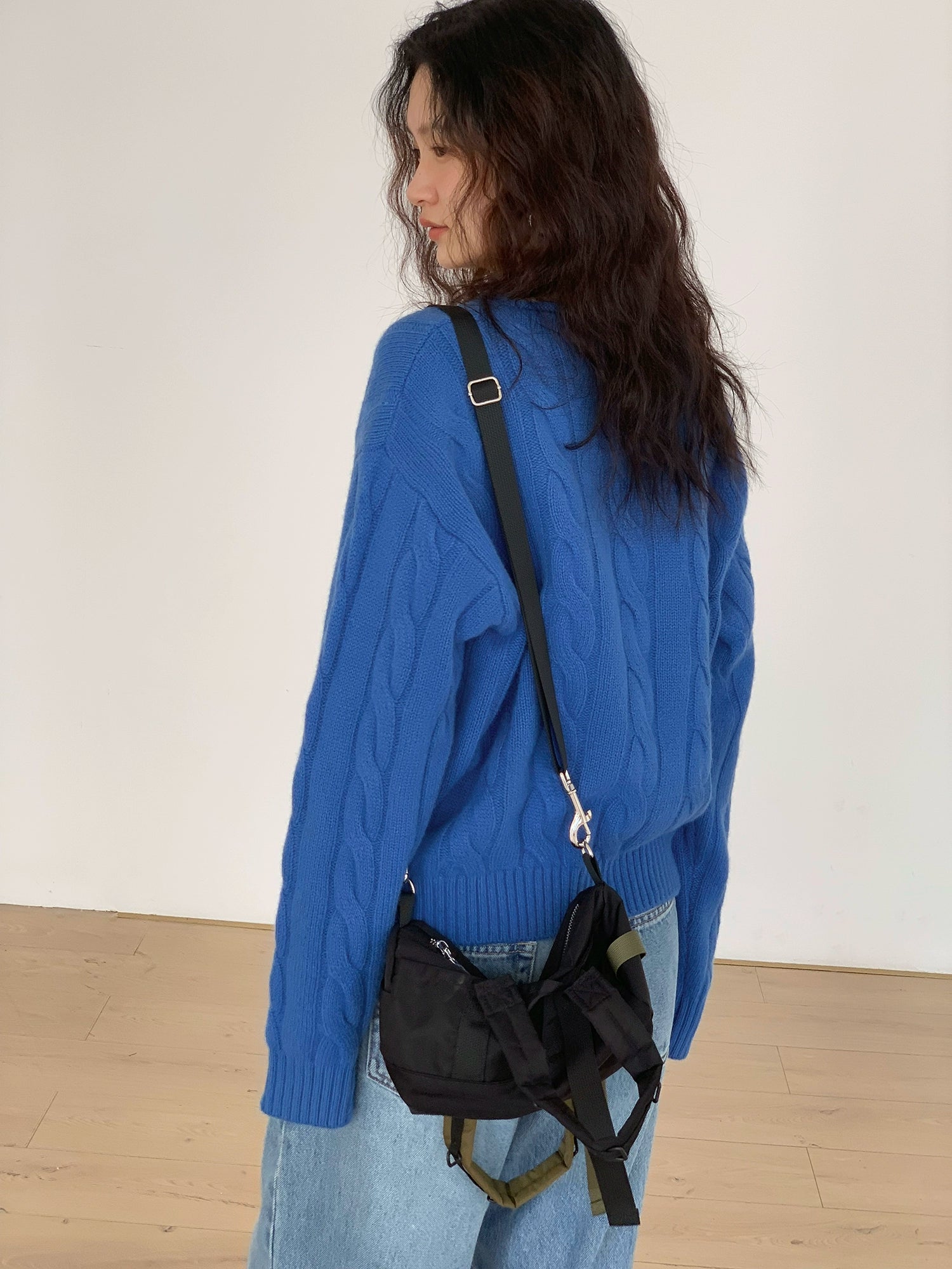 EM Lazy Wind Soft Waxy Twist Sweater (Clearance)