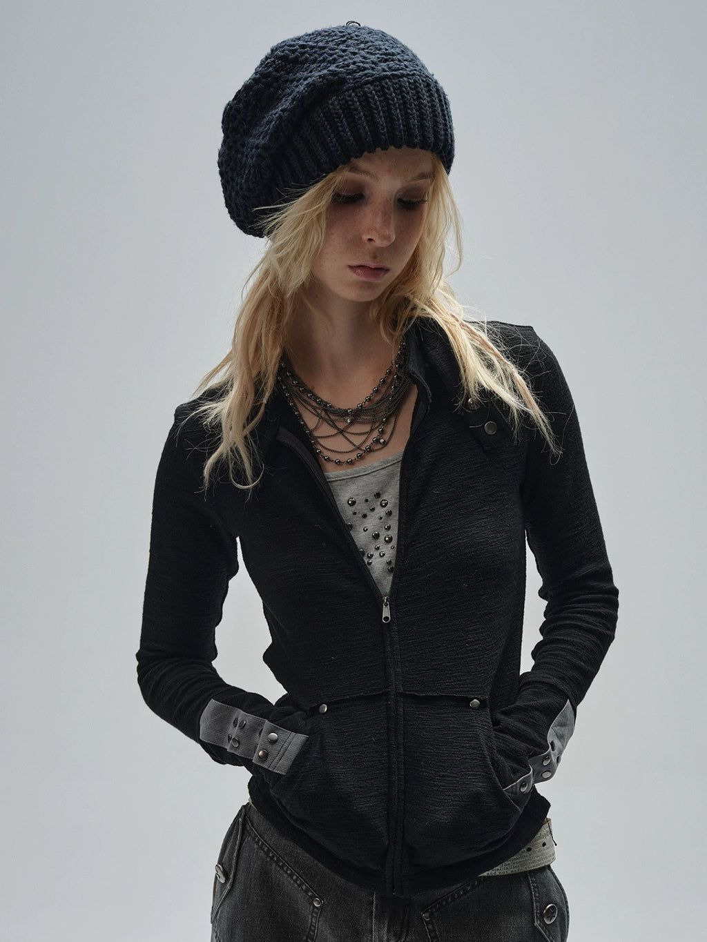 WearAndtear Stitching Rivet Neckline Slim Stand-up Collar Jacket