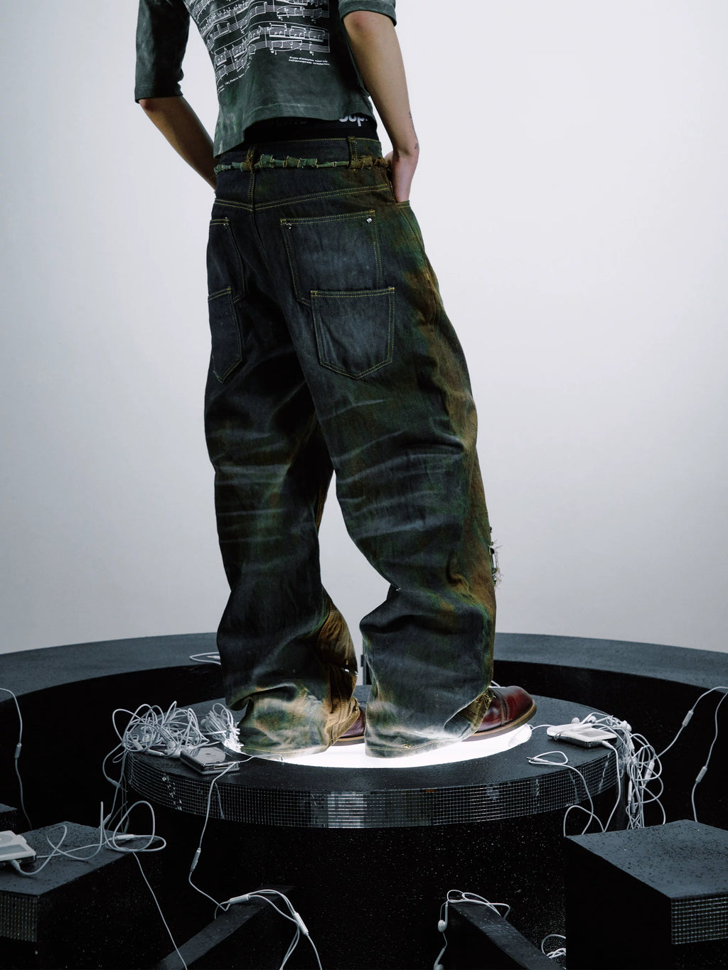 PAIKI Ripped Burr Straight Loose Jeans