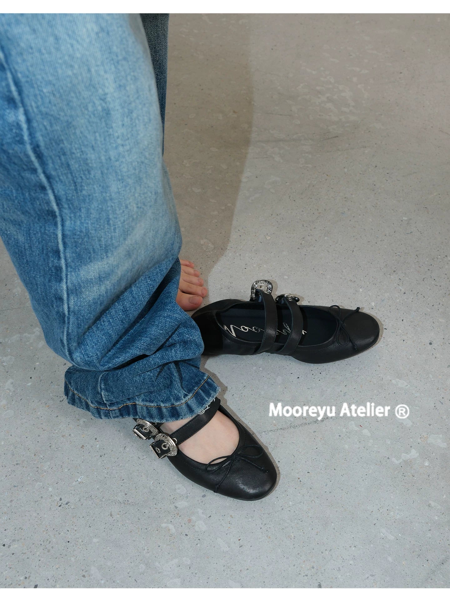 Mooreyu Bow Light Mouth Flat Shoes