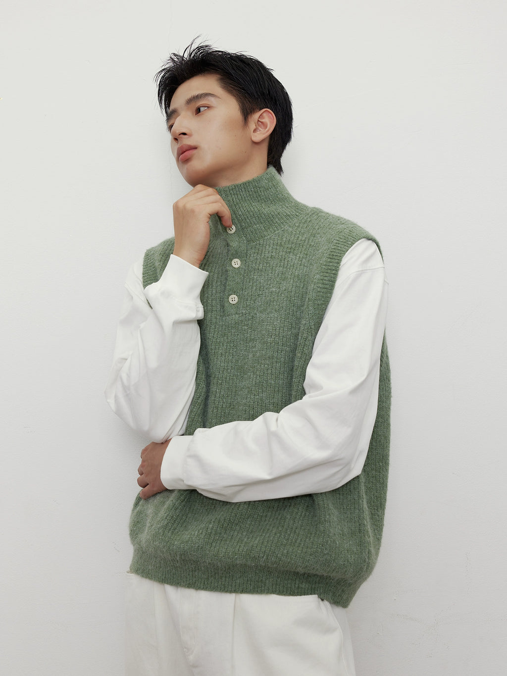 LR MADE Knitted Lapel-neck Half-cardigan Vest