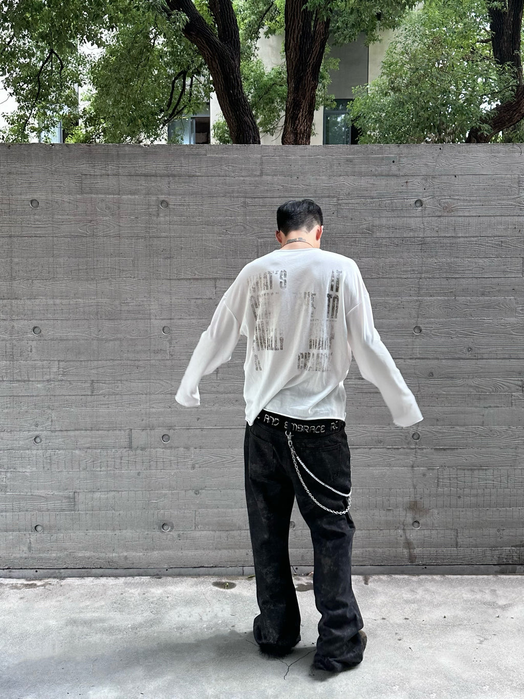 Human Voices Skull Guitar Print Destroy Mesh Long Sleeve