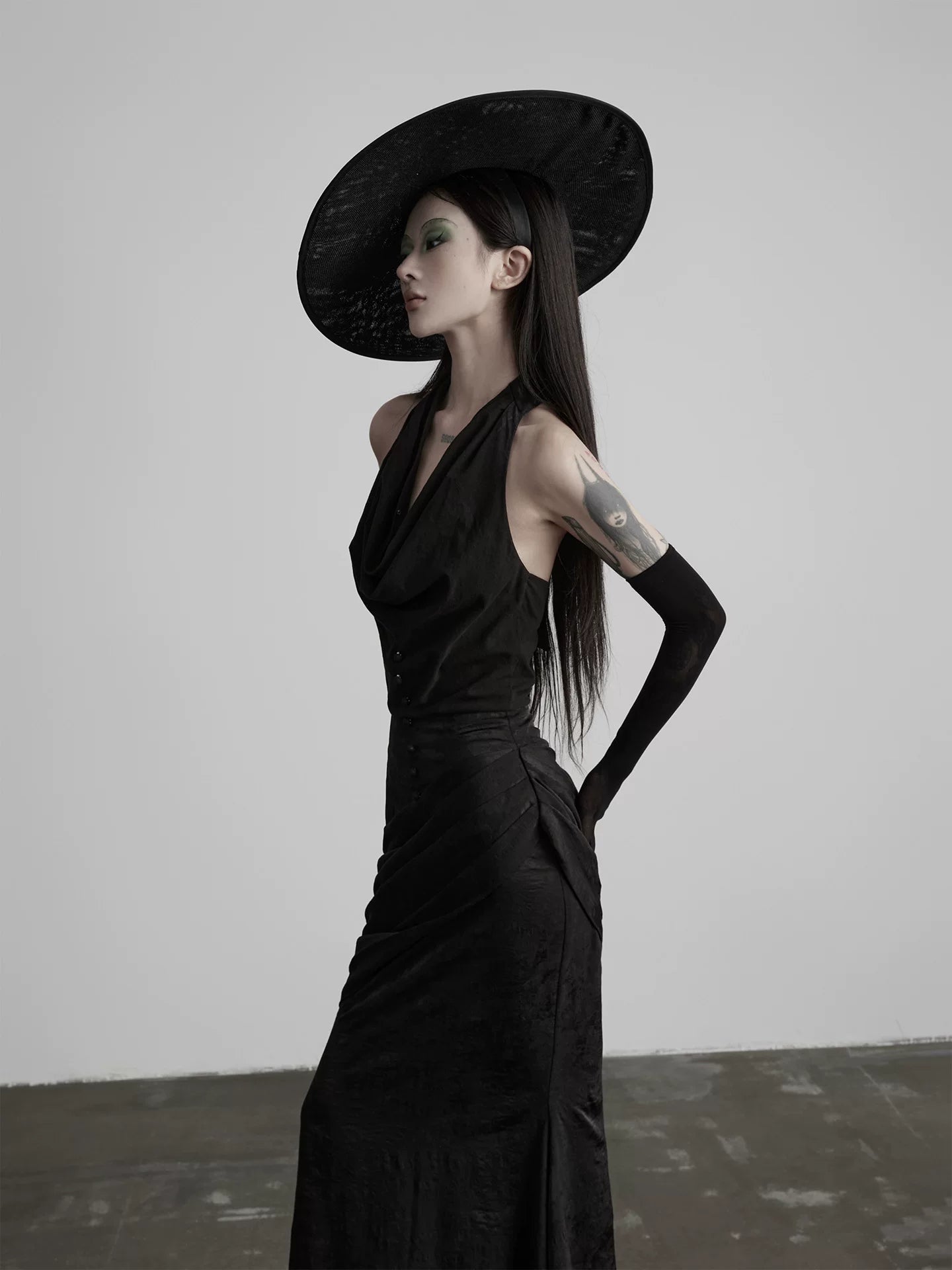 INDULGE Neck Slim Waist Dress