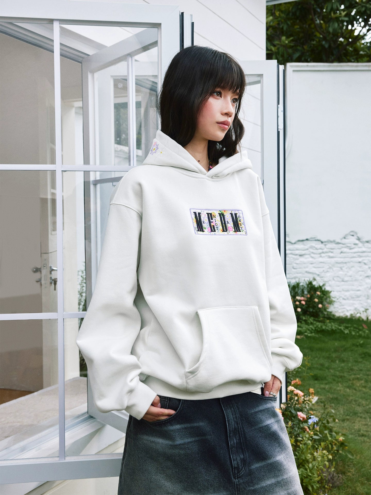 MEDM Simple Embroidered Casual Hooded Sweater