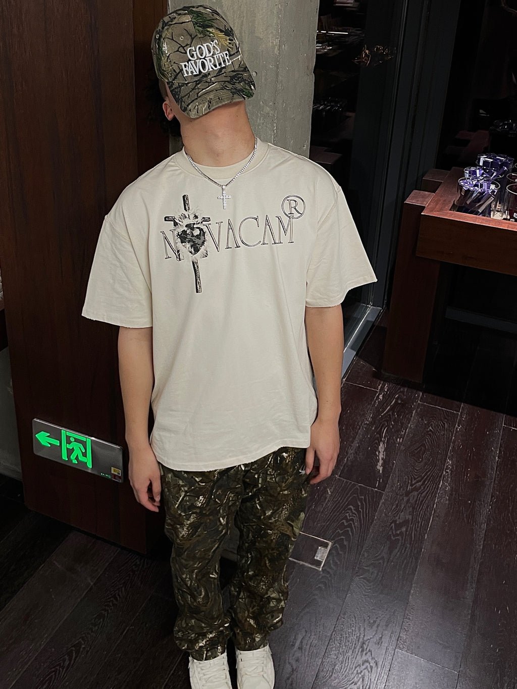 NOVACAM PREMUIM H3ART Tee