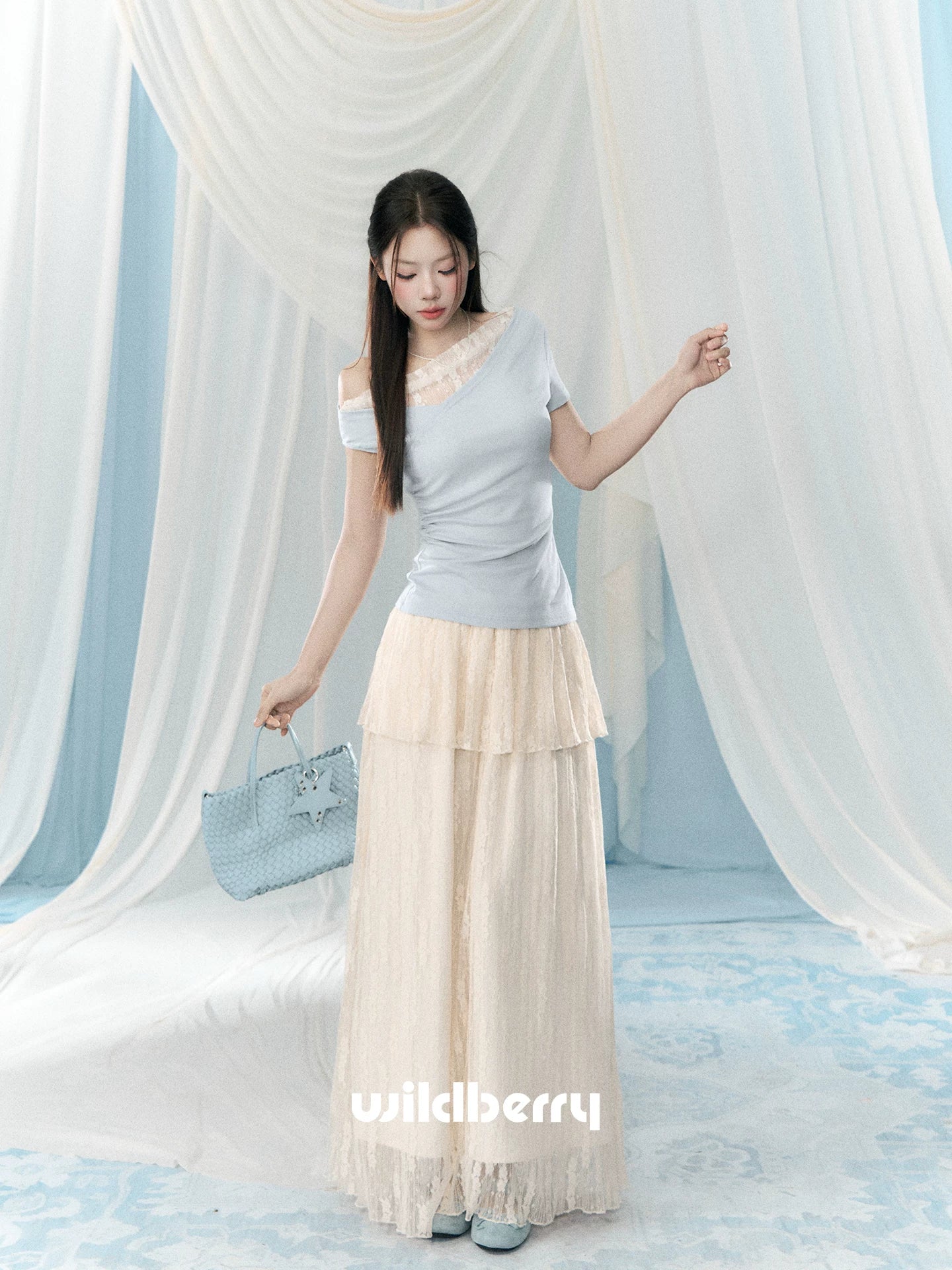 Wildberry Versatile Lace Skirt
