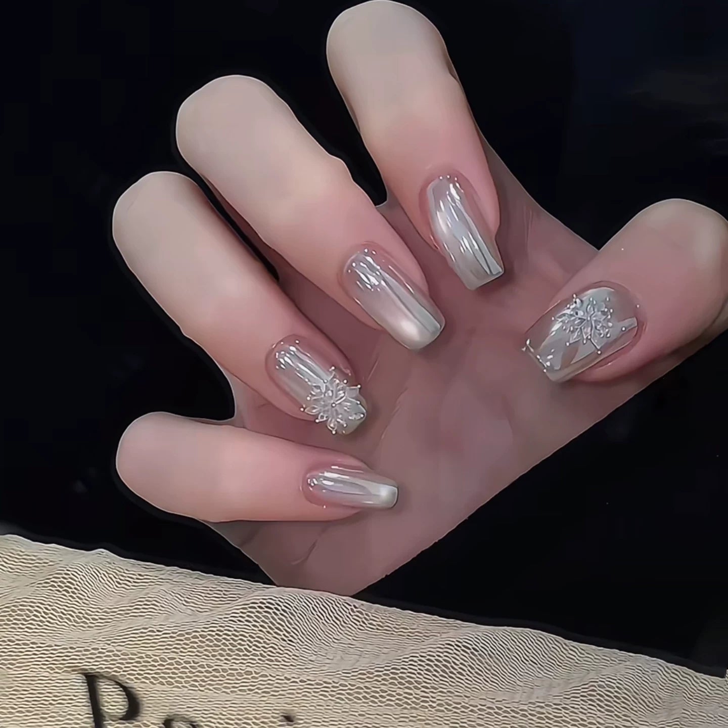 Coco Temperament Light Luxury High Sense White Handmade Manicure Wear Nail