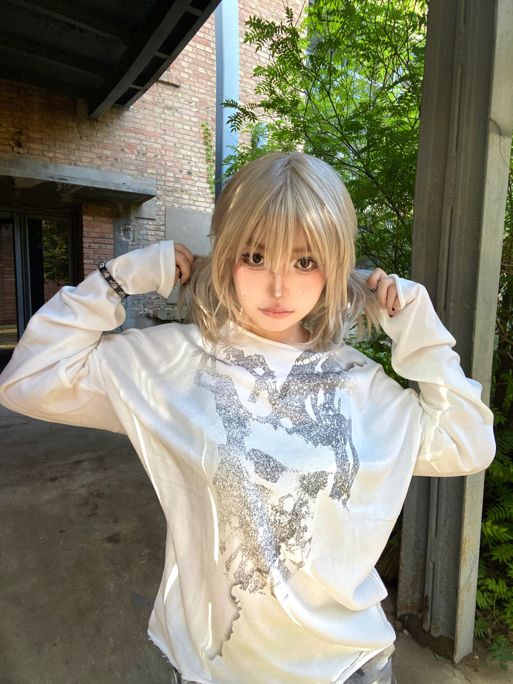 Human Voices Skull Guitar Print Destroy Mesh Long Sleeve