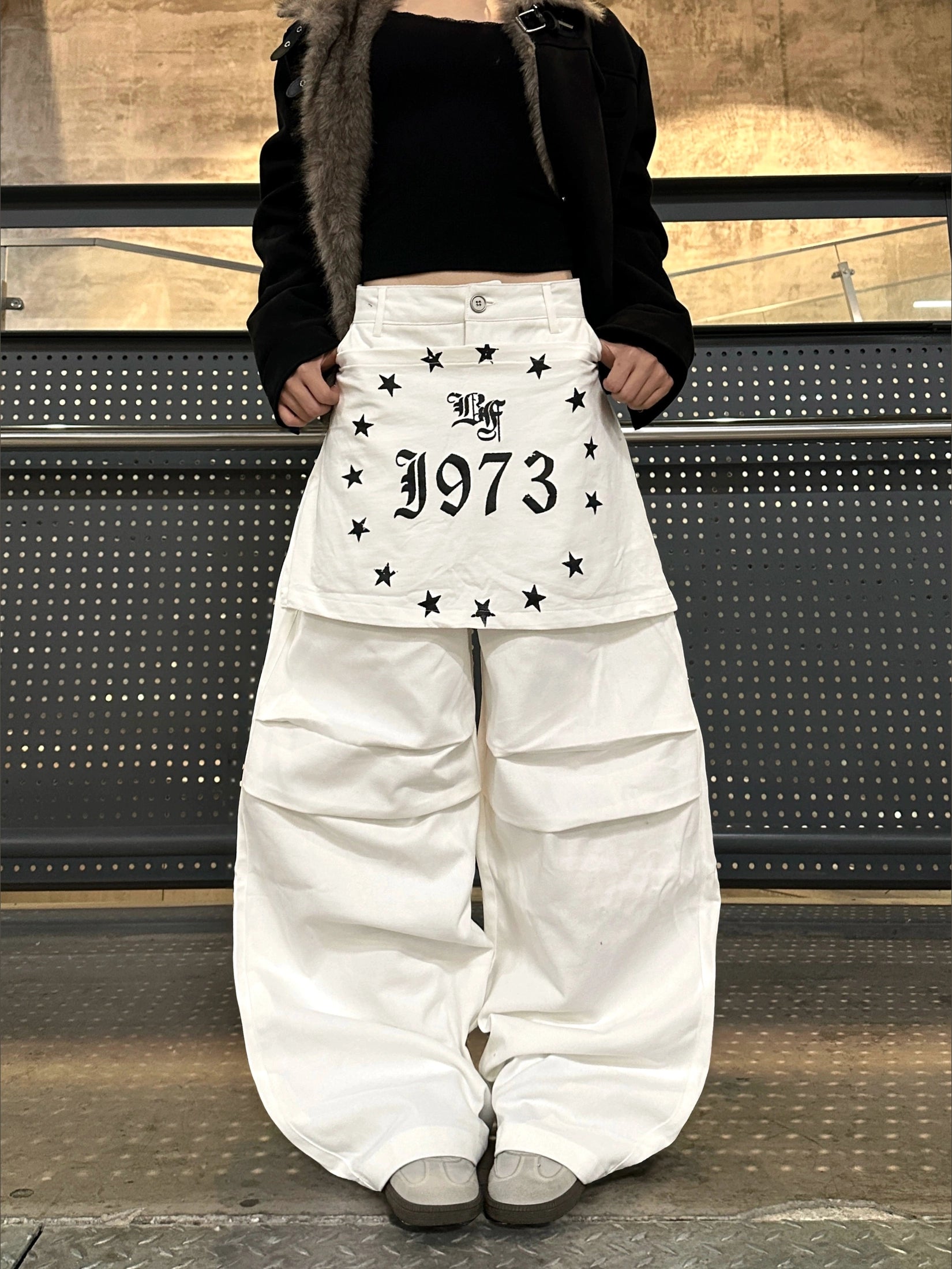 BF. BORFEND Fart Curtain Pleated Scimitar Wide Leg Pants