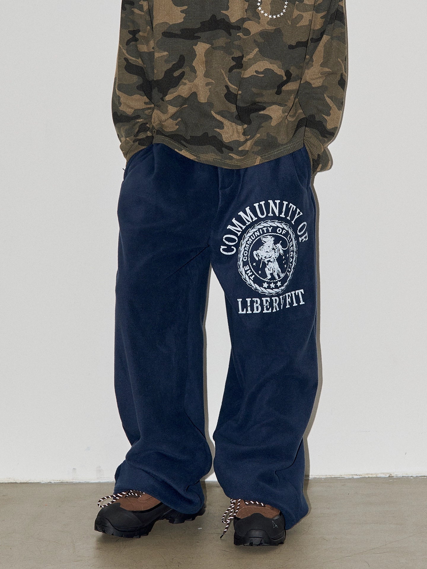 LIBERAFIT Hand-painted Badge Fleece Fleece Drawstring Sweatpants