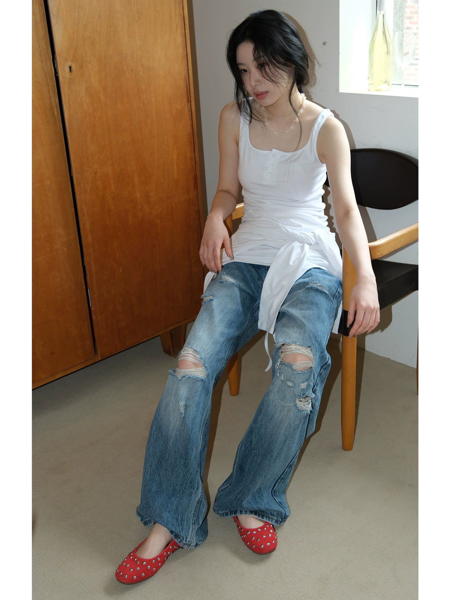 Mooreyu Rivet Round Head Leather Shallow Mouth Flat Mary Jane Shoes