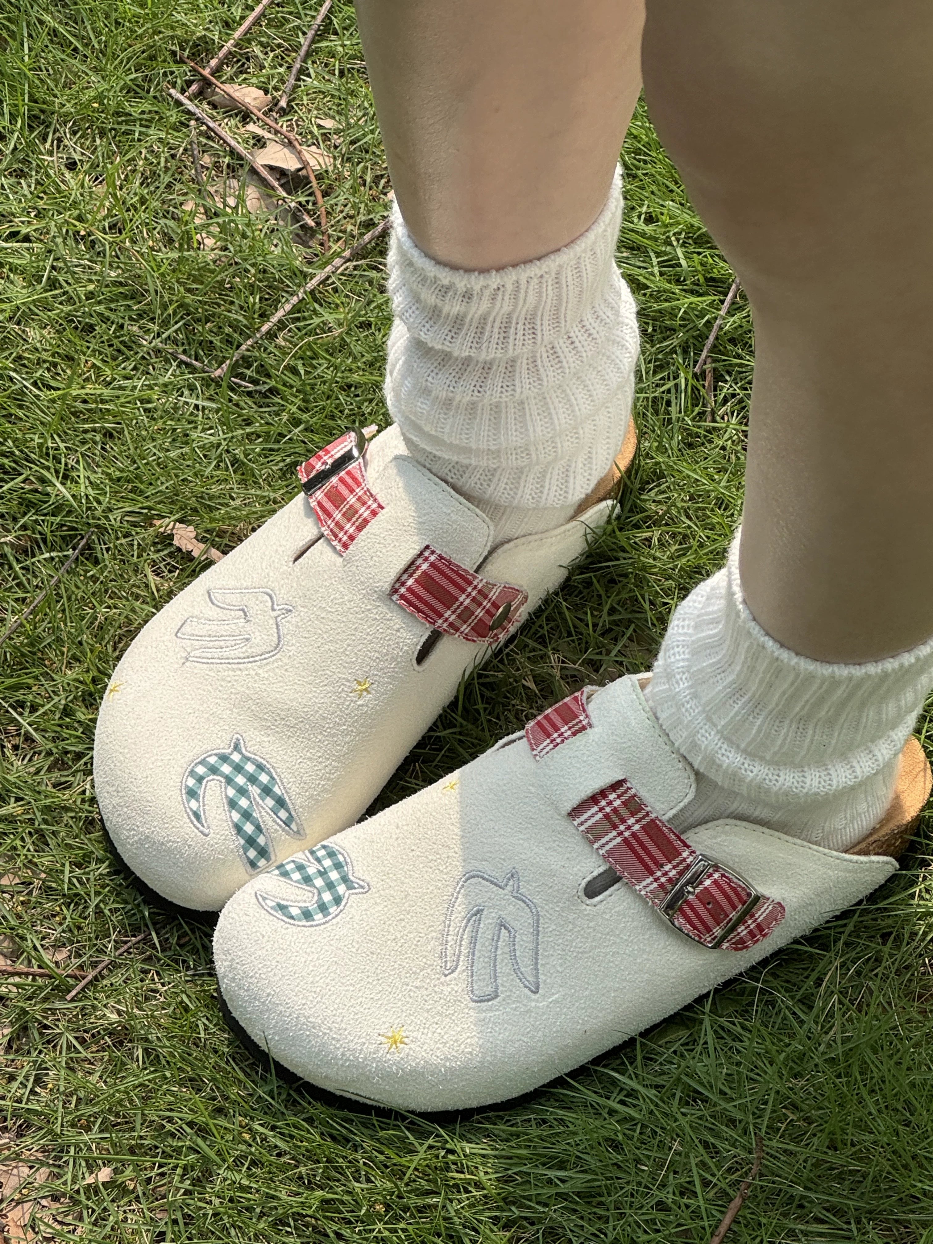 Cat & Sofa Versatile Tote Slippers