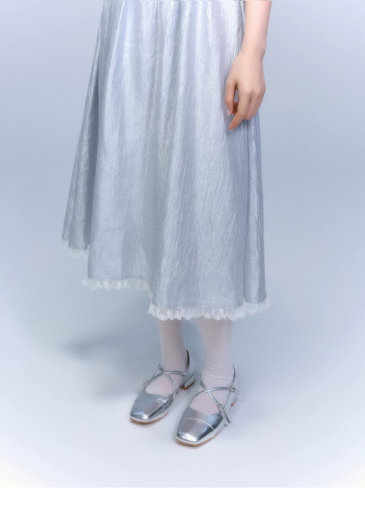LOST FOREST Lace Skinny Sleeveless Dress