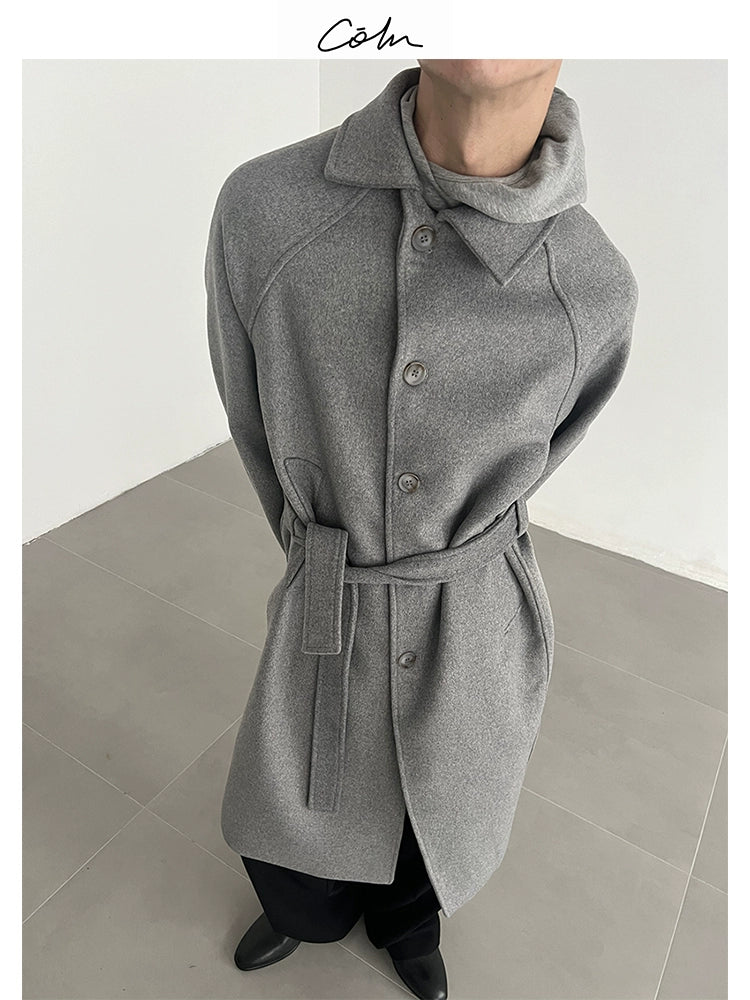 COLN Diagonal Buckle-down Coat