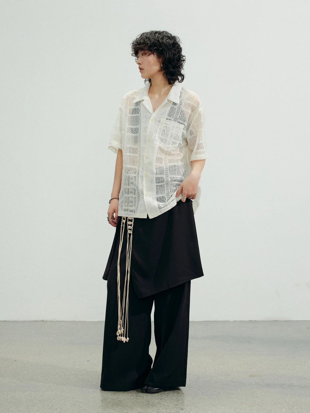 SUNYVONNE Hollow-out Sheer Casual Short-sleeve Shirt