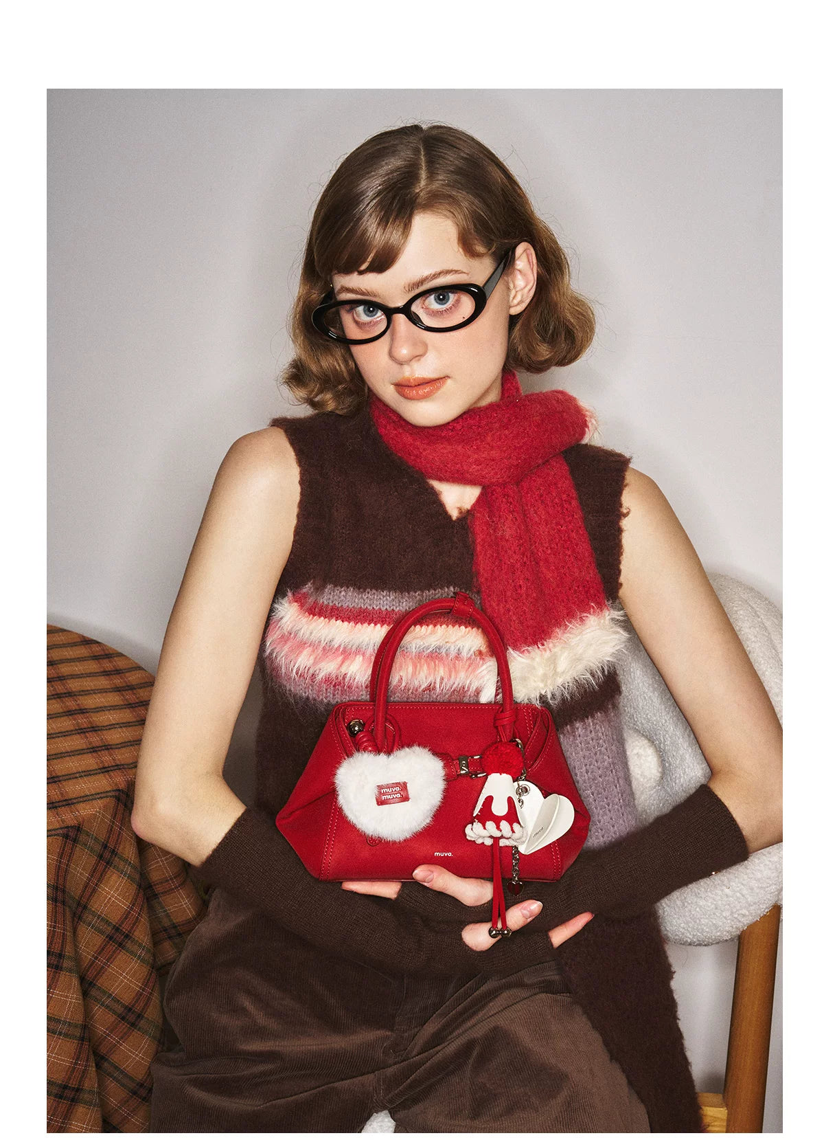 MUVA Vintage Premium Folding Ears Crossbody Handbag