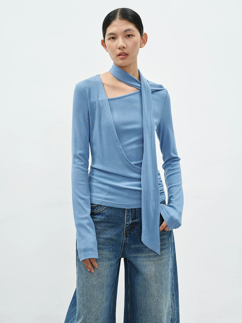 EIGHTHMONTH Skinny Neck Off Shoulder Slim Long Sleeves