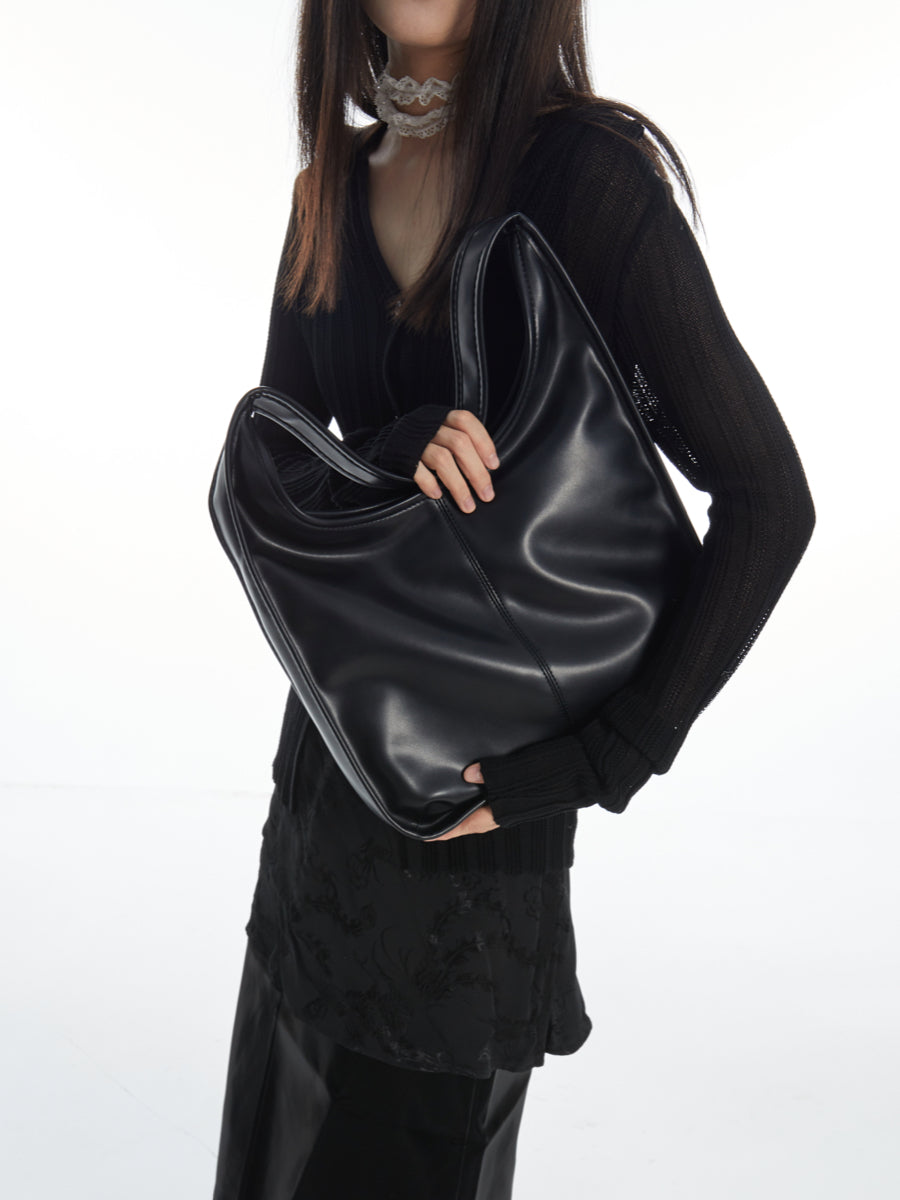 DirtySix Black Swan Minimalist Lines Wide Strap One Shoulder Soft Pitot Bag