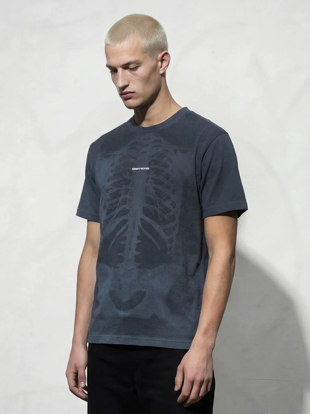 Empty Eyes Skeleton Print Casual Tee