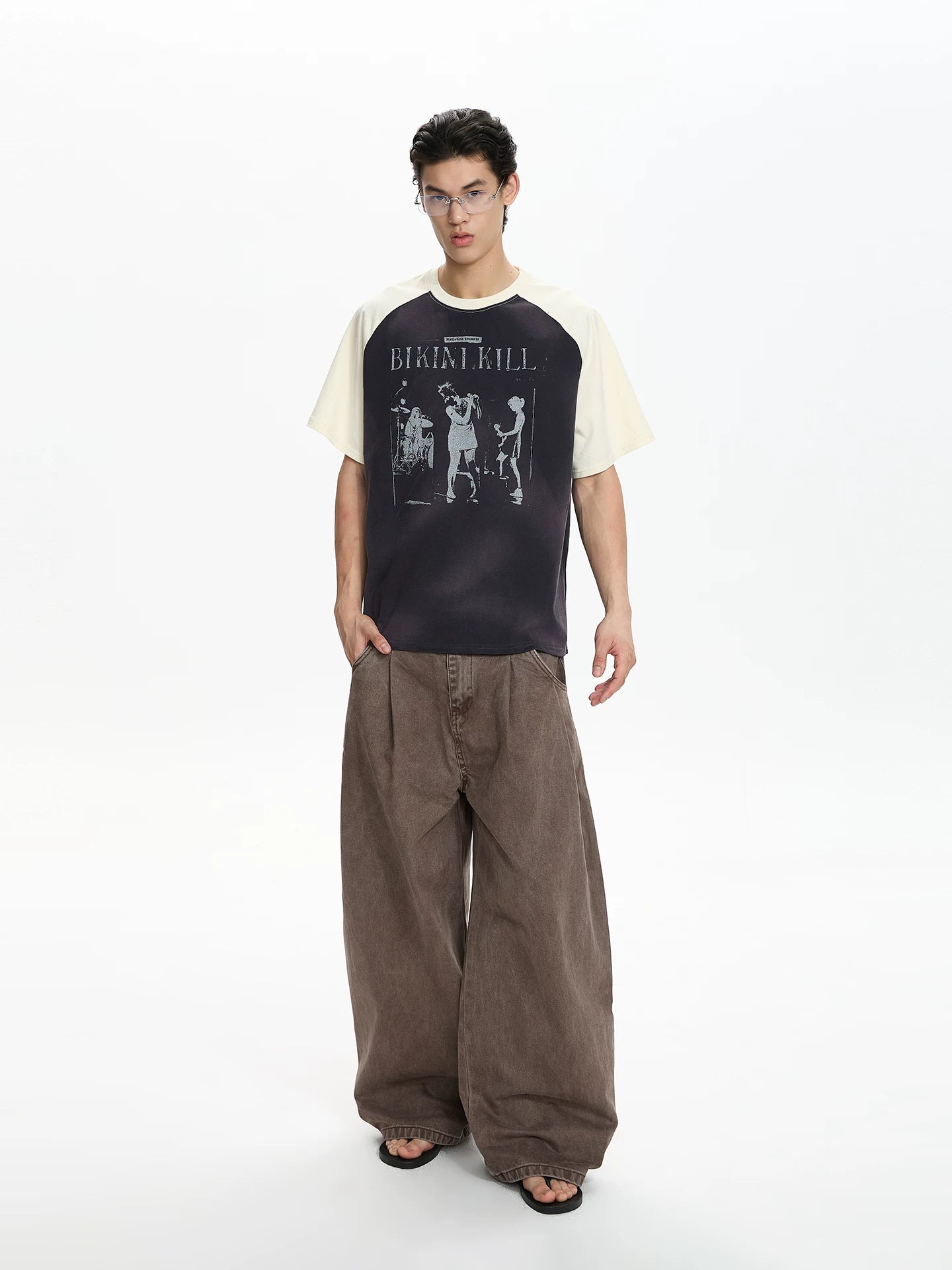 A PUEE Vintage Portrait Printed Ragged Sleeve Tee