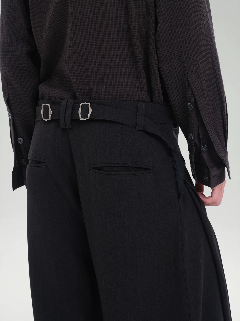 TZ Striped Pleated Loose-fitting Wide-leg Trousers