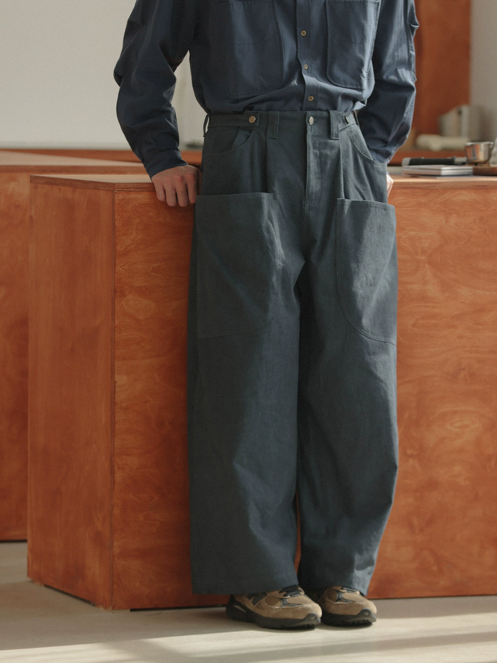 NOEARS Loose Big Pocket Tooling Trousers